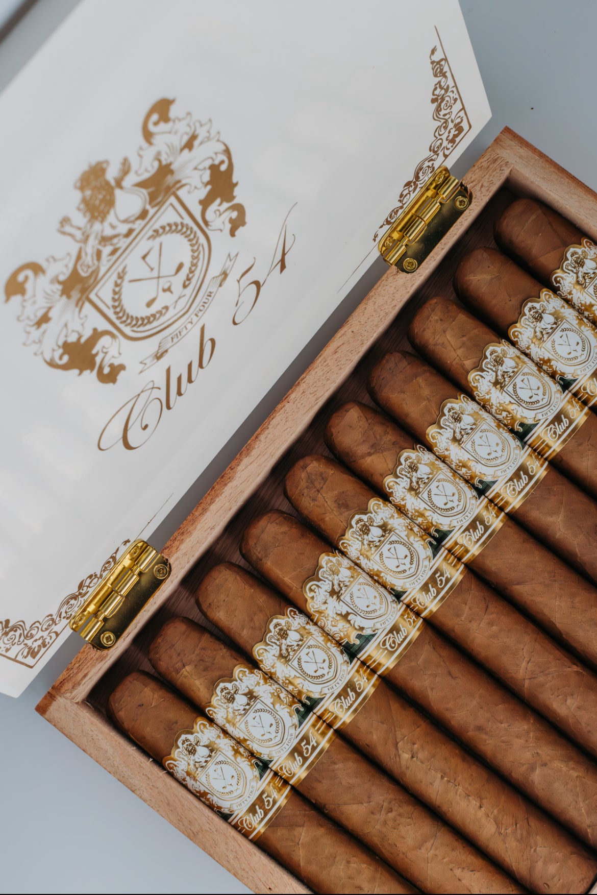 Club 54 - "The Club 54 Hybrid" Toro Especial