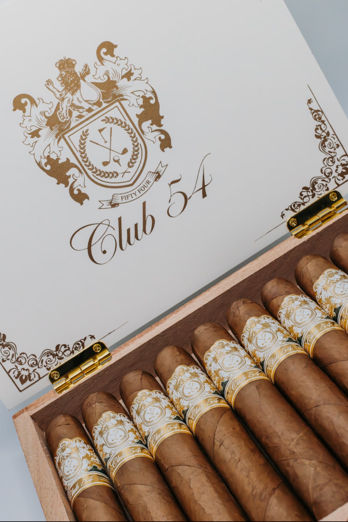 Club 54 - "The Club 54 Hybrid" Toro Especial