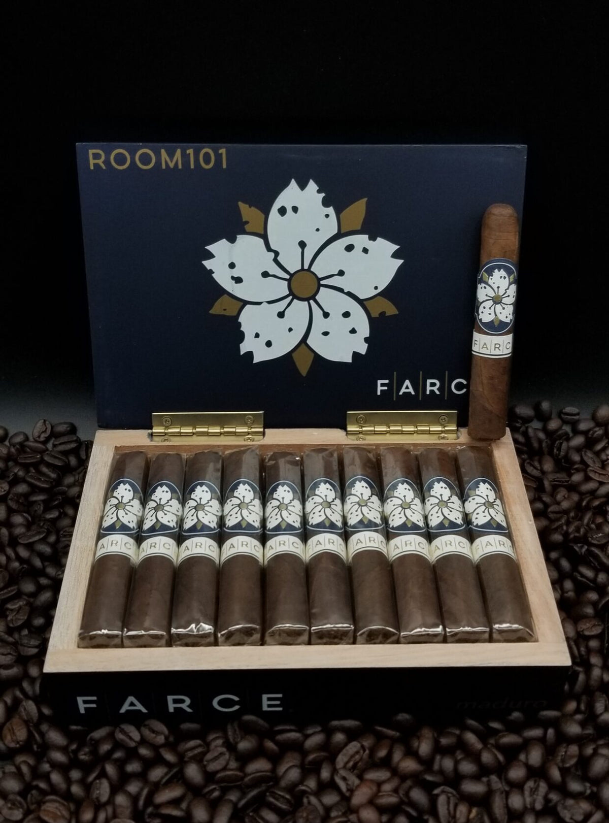 Room 101 Farce Maduro Papi Chulo cigars supplied by Sir Louis Cigars