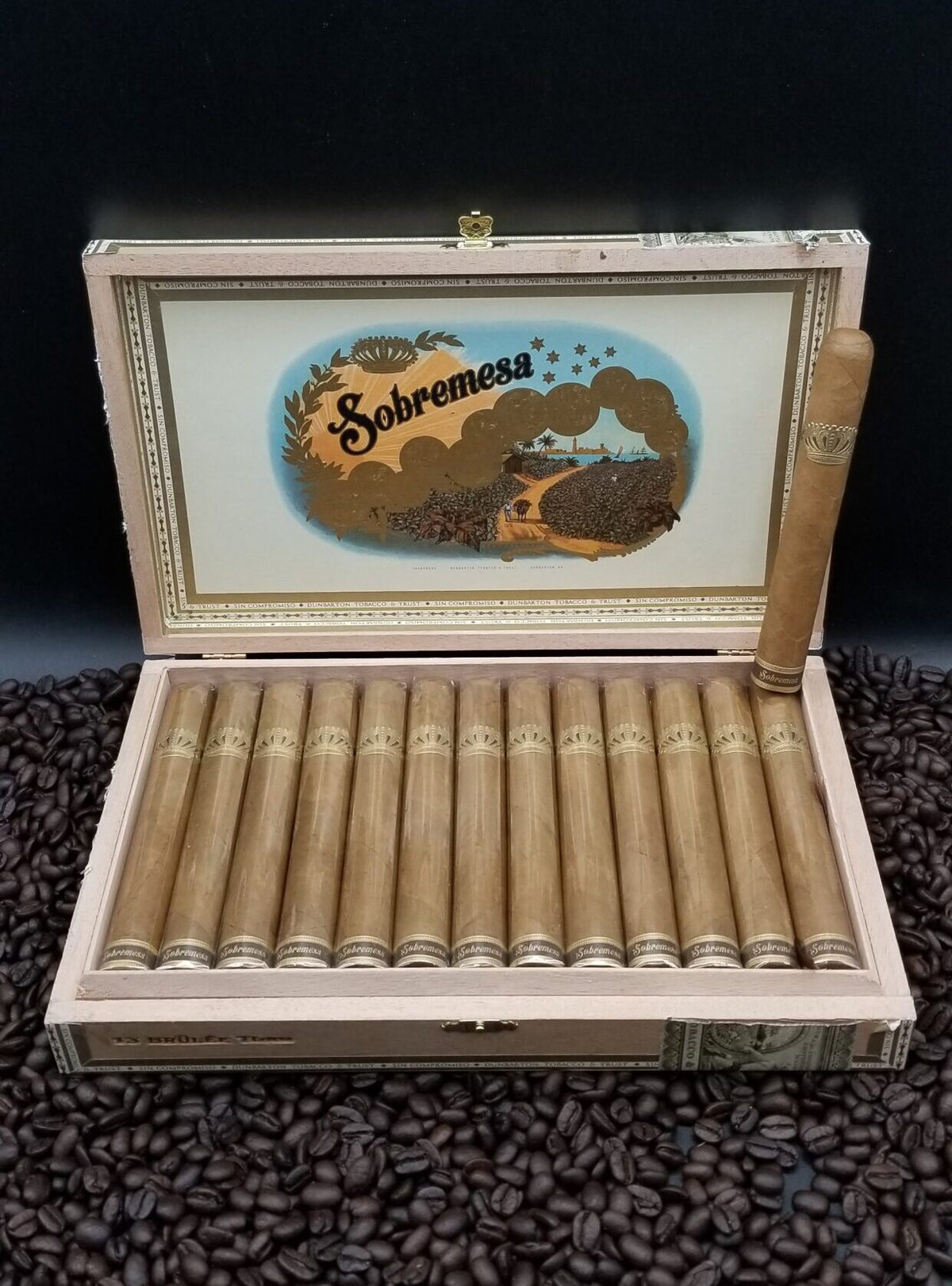 Dunbarton Sobremesa Brulee Toro cigars supplied by Sir Louis Cigars