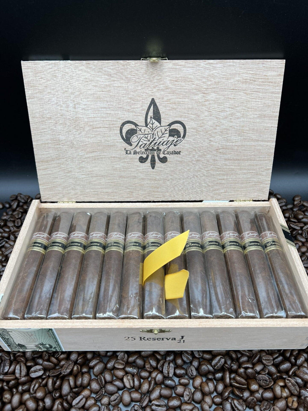 Tatuaje Reserva J21 Broadleaf cigars supplied by Sir Louis Cigars