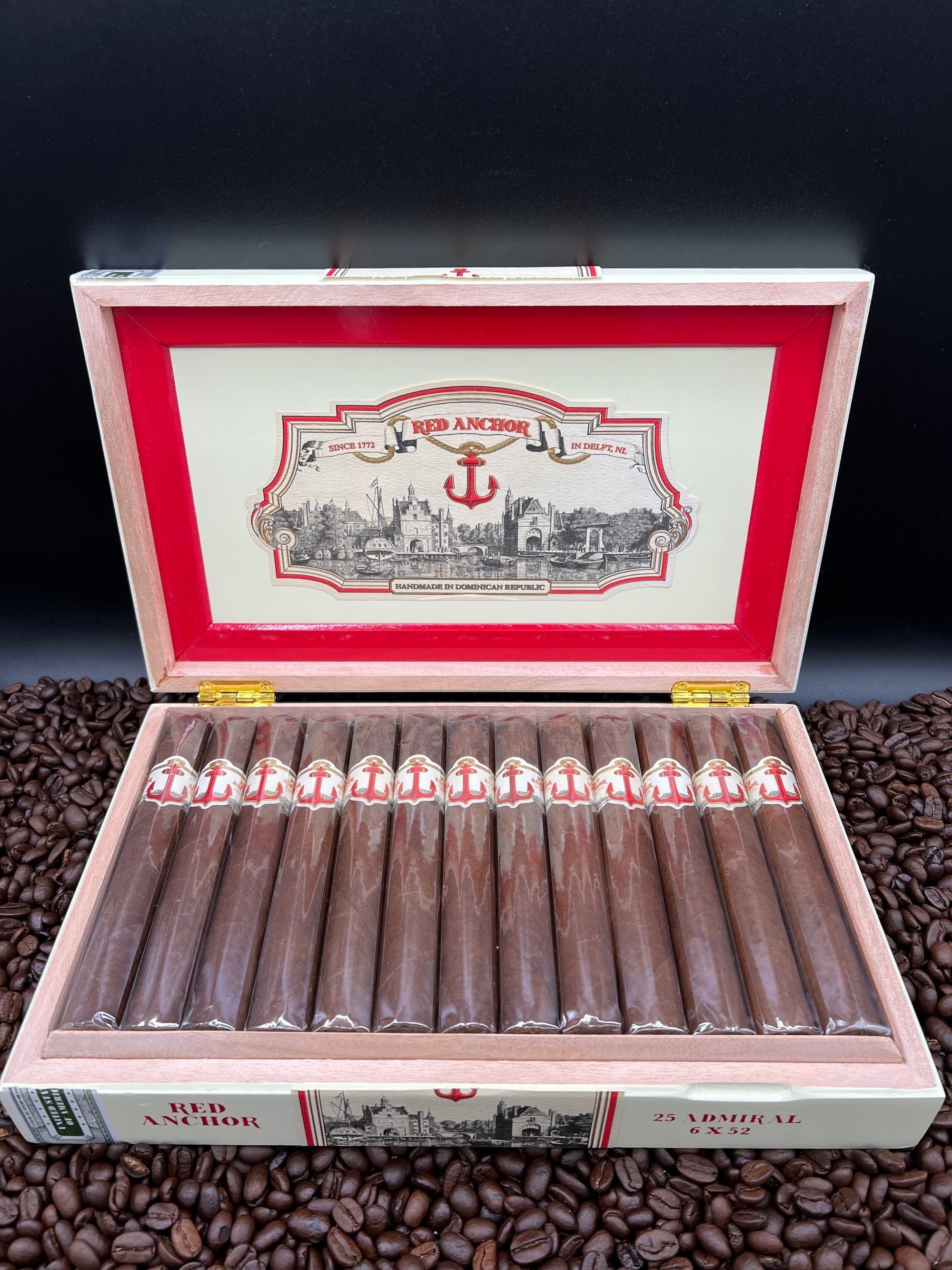 United Cigars - Red Anchor Admiral (Toro)