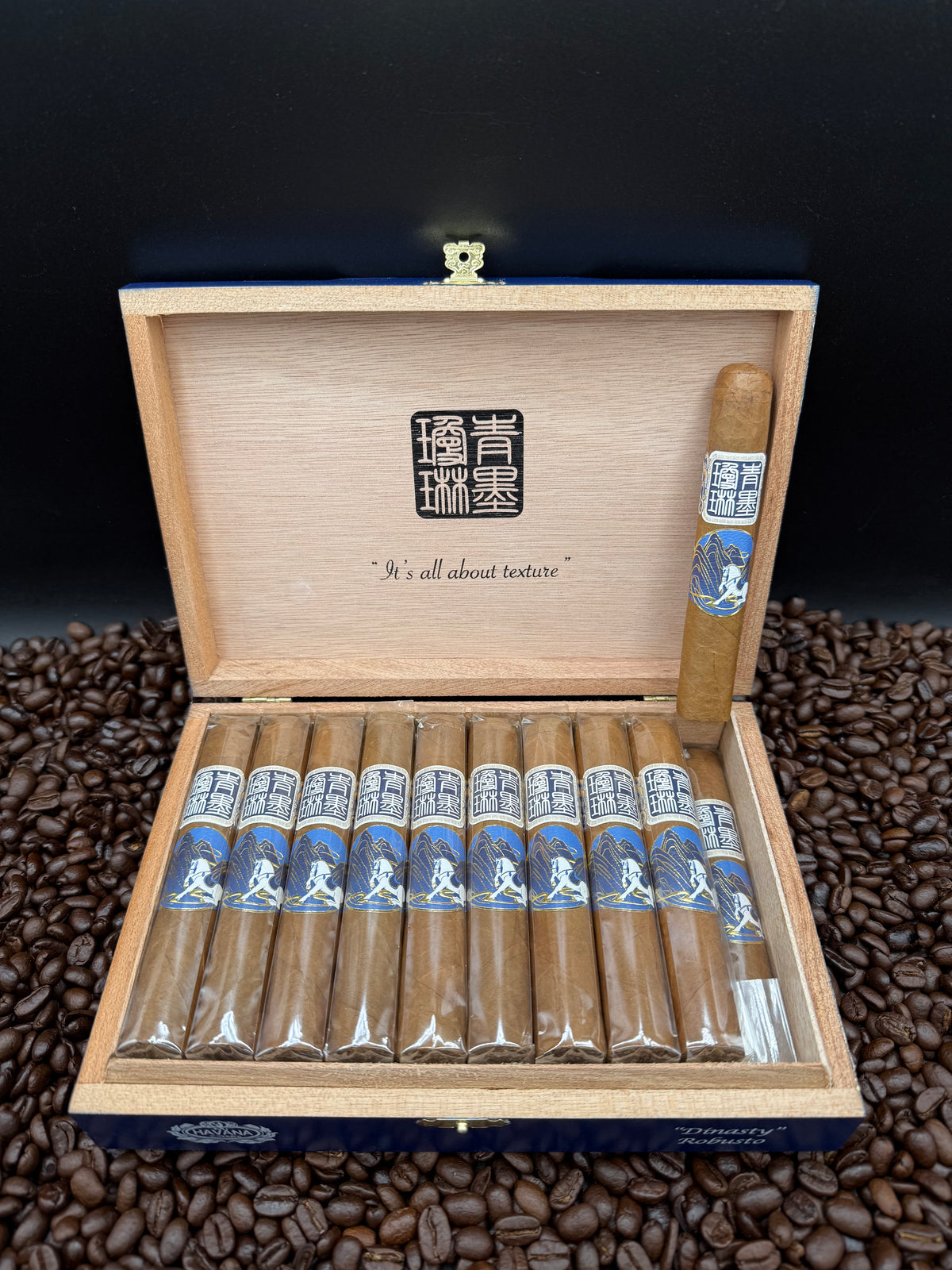 ChiMolly Cigars - Dynasty Robusto