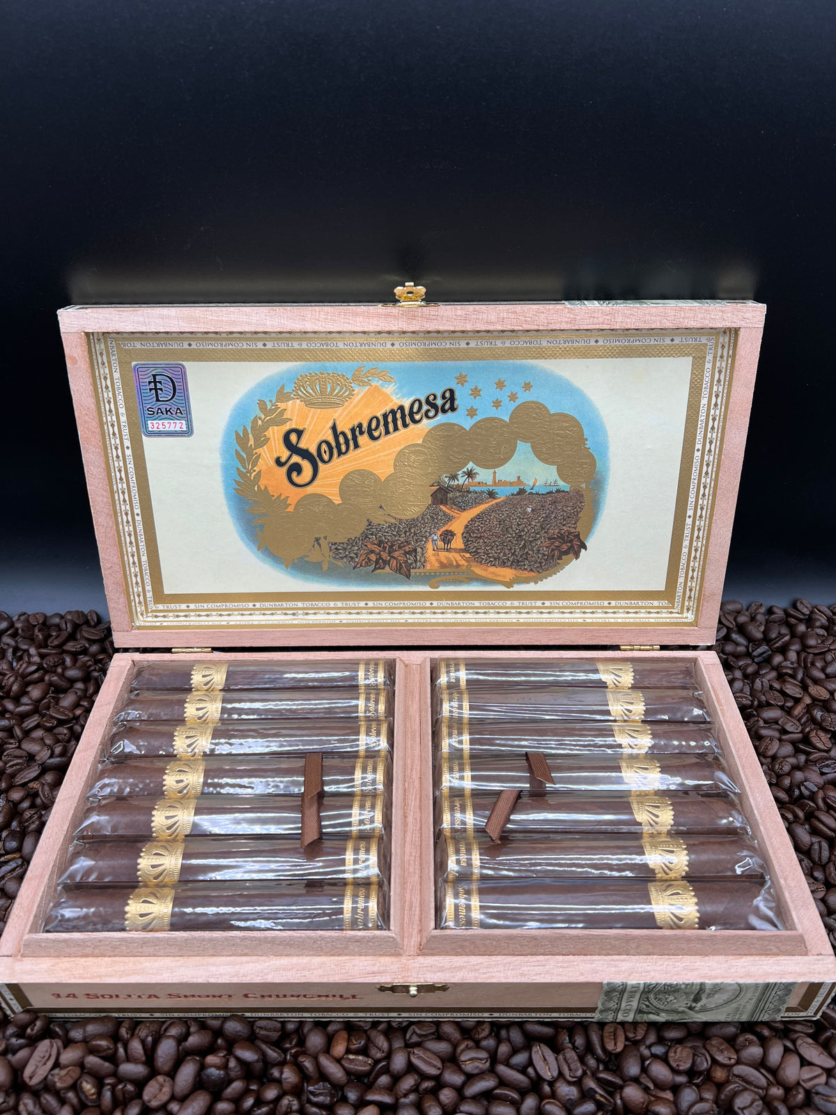 Dunbarton Tobacco &amp; Trust - Solita Short Churchill