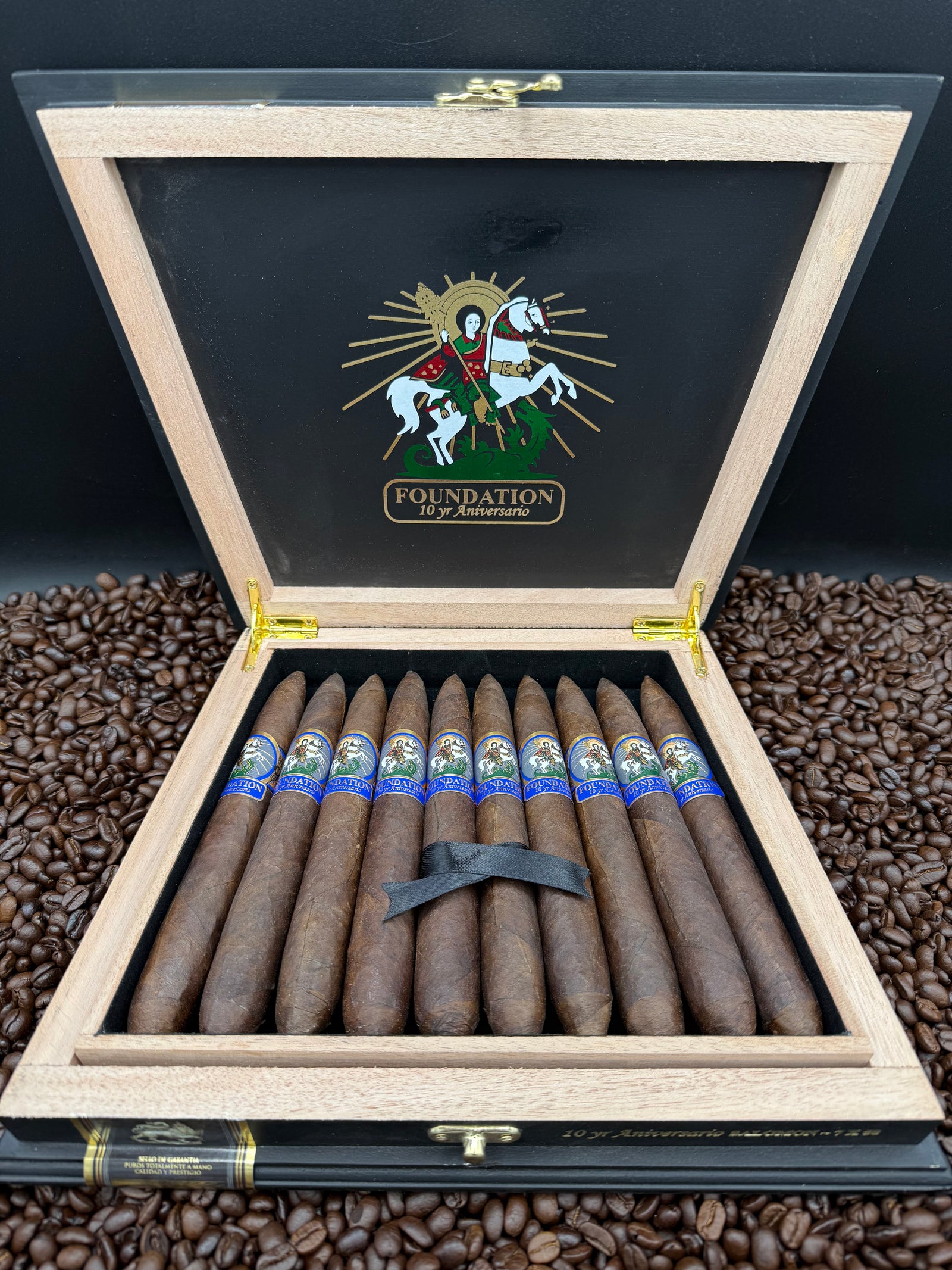 Foundation Cigars - 10 Year Anniversario