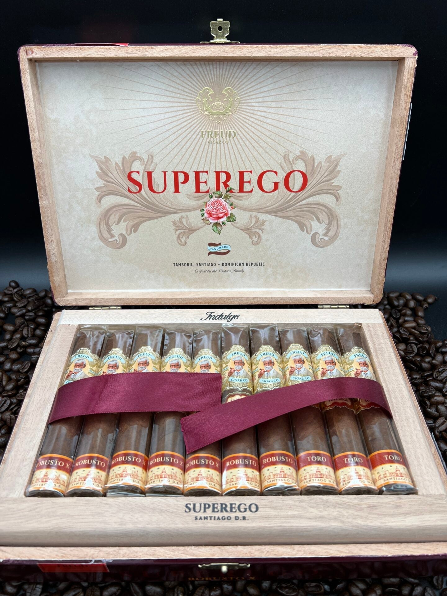 Freud Cigars - SuperEgo RobustoX cigars supplied by Sir Louis Cigars