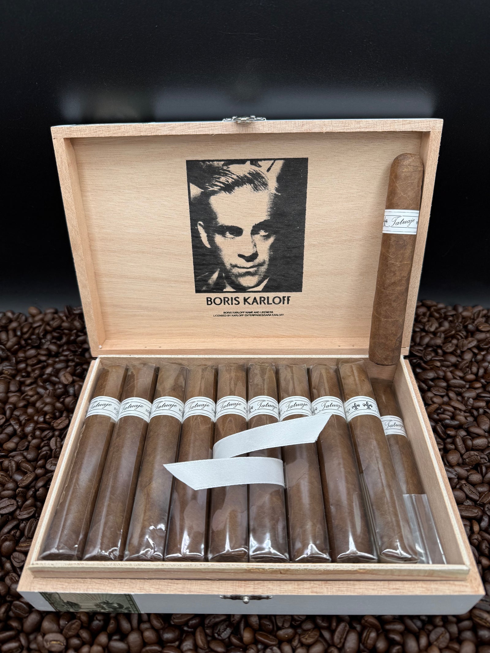 Tatuaje - Boris Karloff
