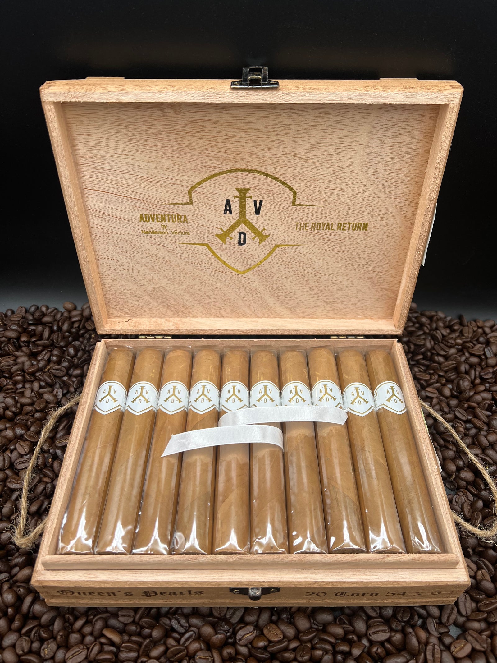 ADVentura - Queen's Pearls Toro