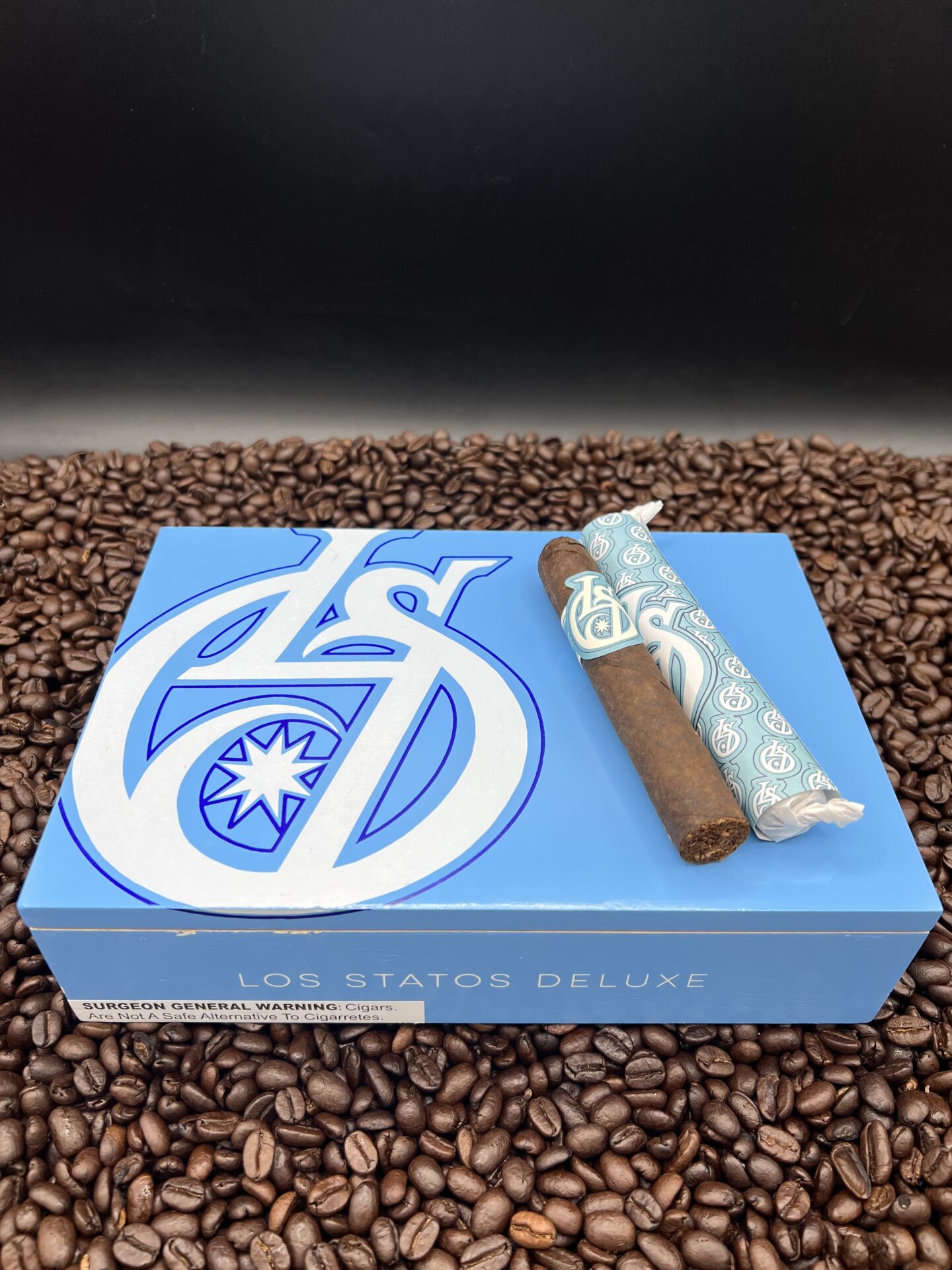 Los Statos Deluxe Maduro Robusto cigars supplied by Sir Louis Cigars