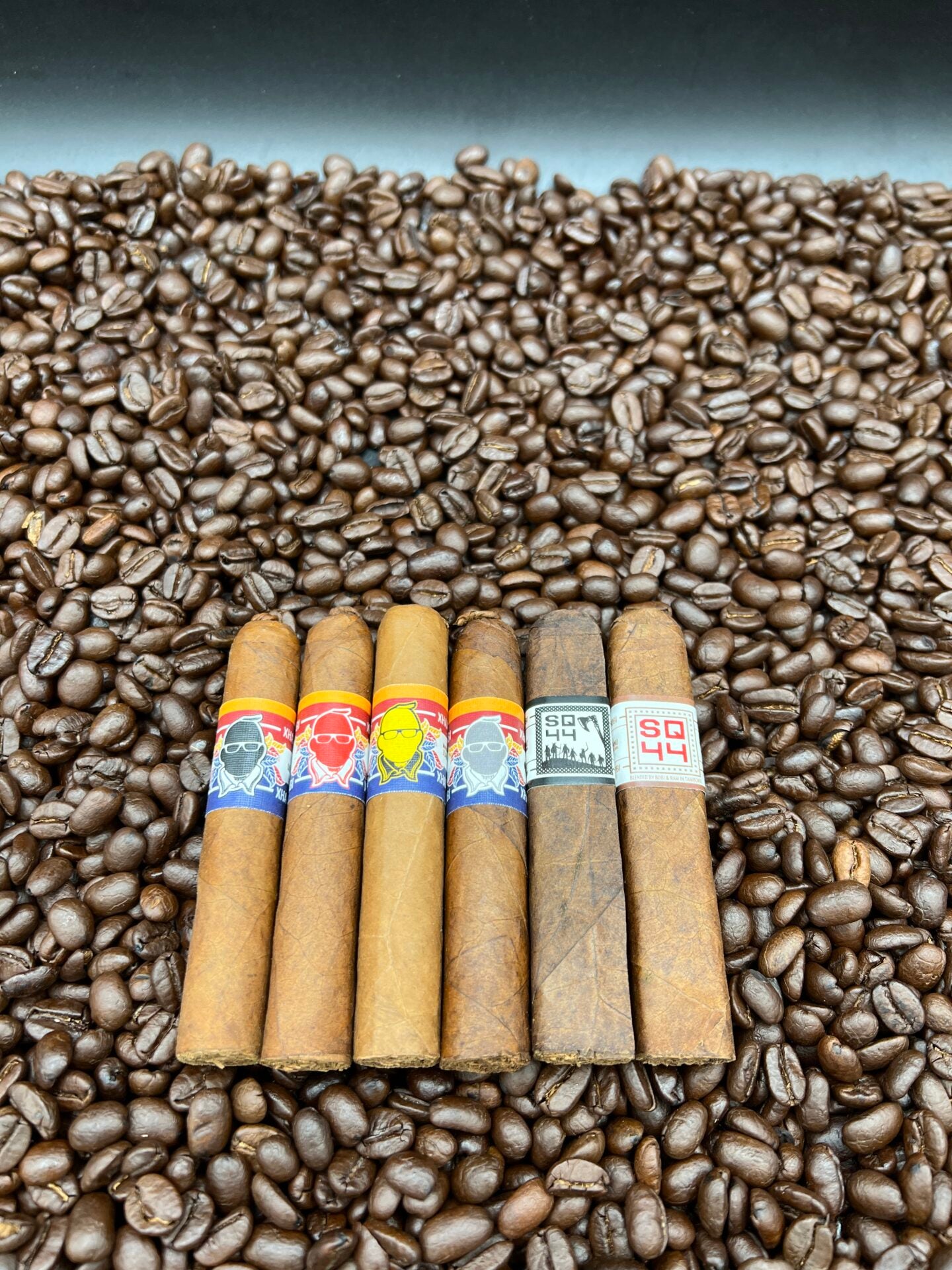 Xhaxhi Bobi - Bobi Petit Sampler cigars supplied by Sir Louis Cigars