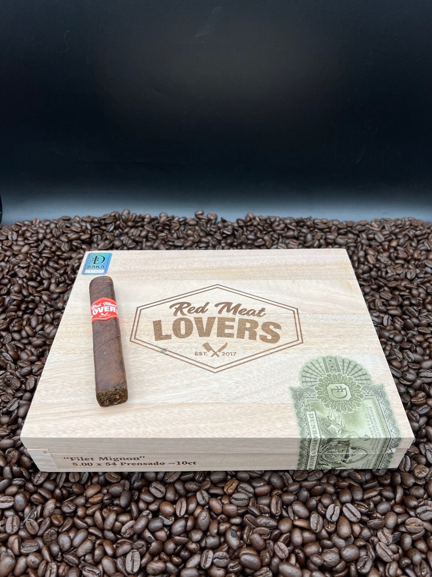 Dunbarton Tobacco & Trust - Red Meat Lovers "Filet Mignon" cigars supplied by Sir Louis Cigars