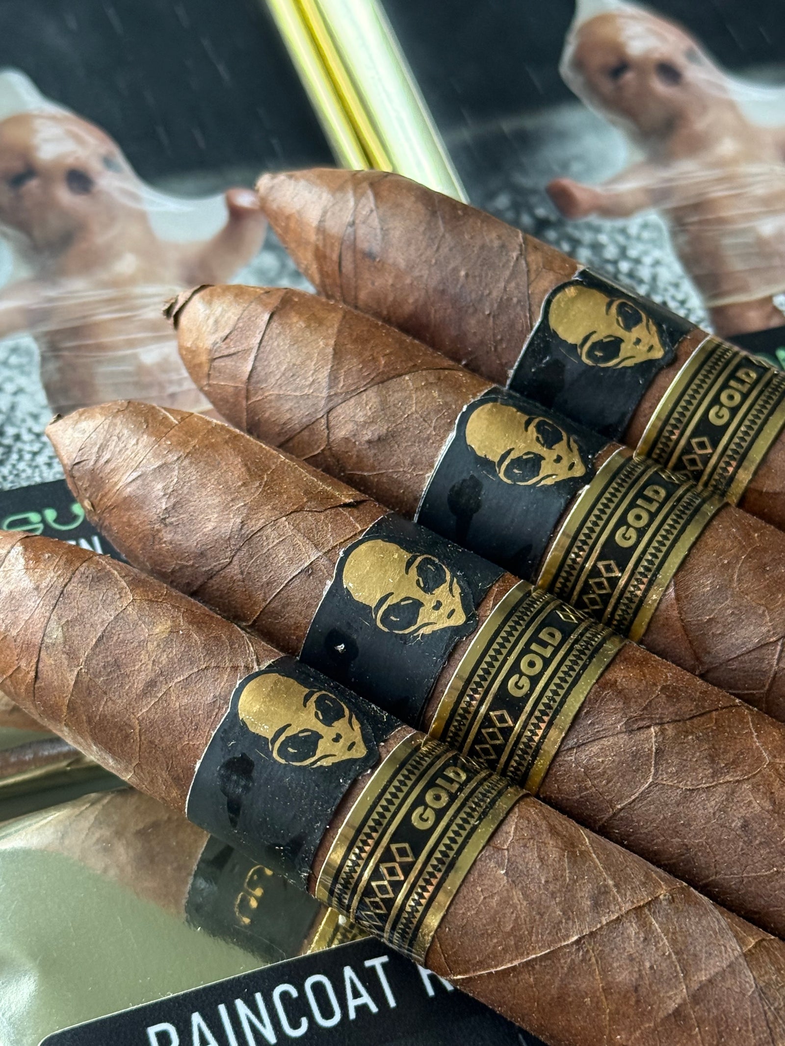 Subhuman Cigars - Golden Shower Edition - Raincoat Ronnie 4-Pack