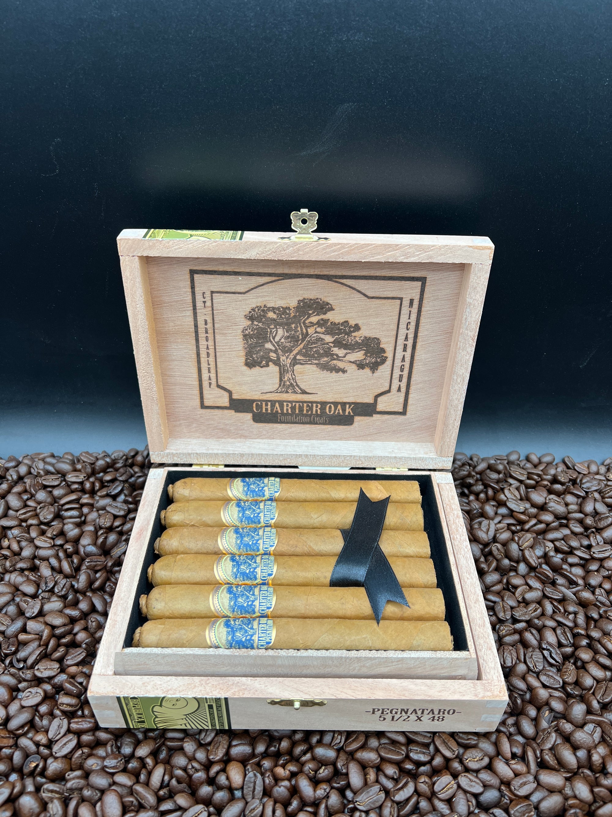 Foundation Cigars - Charter Oak Especiales Pegnataro