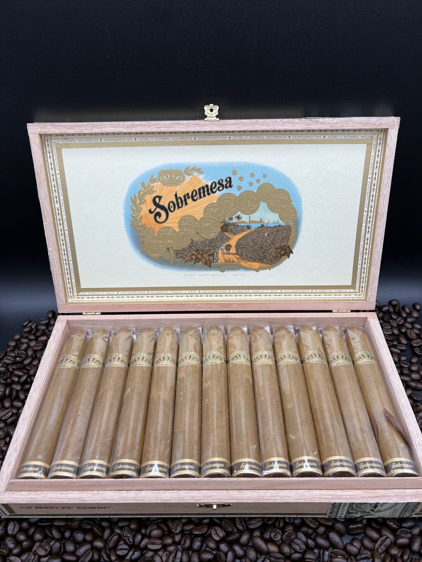 Dunbarton Tobacco & Trust-Sobremesa Brulee Gordo cigars supplied by Sir Louis Cigars