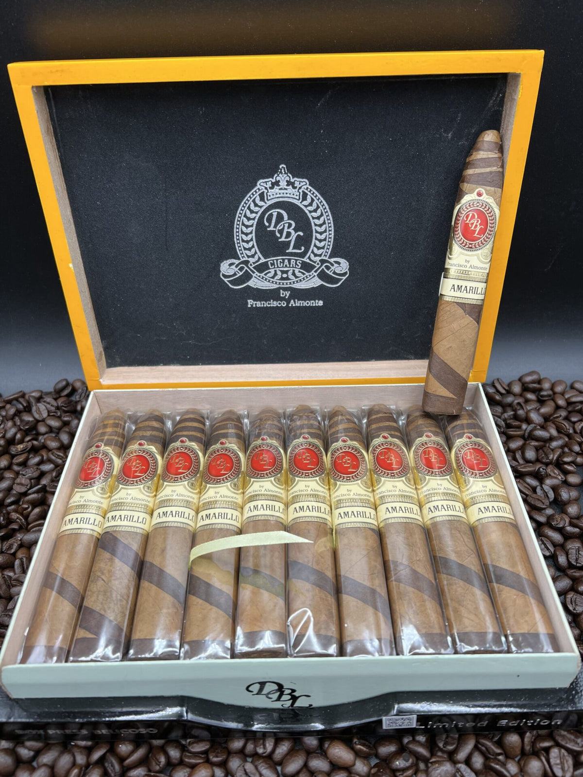 DBL Amarillo Belicoso cigars supplied by Sir Louis Cigars