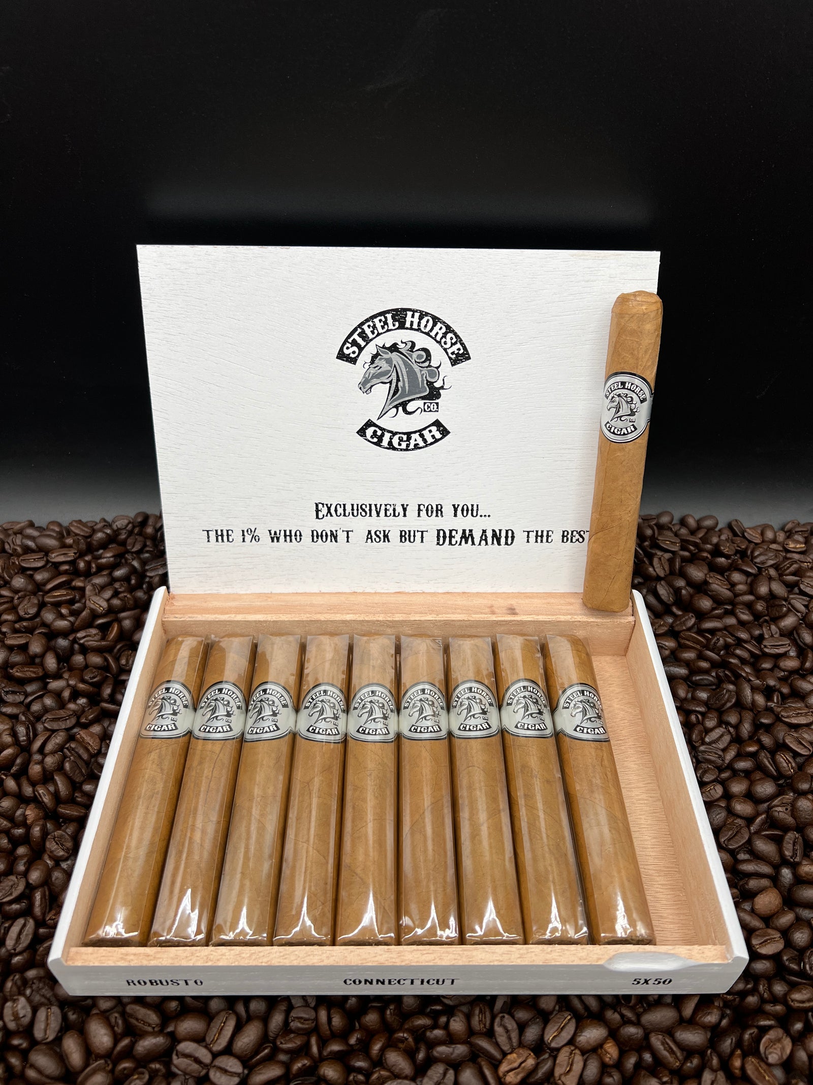 Steel Horse Cigars - Connecticut Robusto