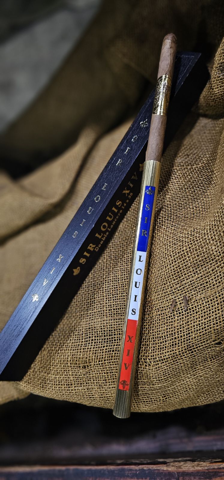 SLC Exclusive - Sir Louis XIV Double Lancero