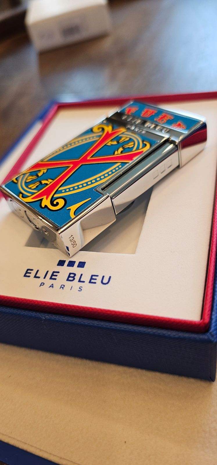 Elie Bleu Opus X Lighter